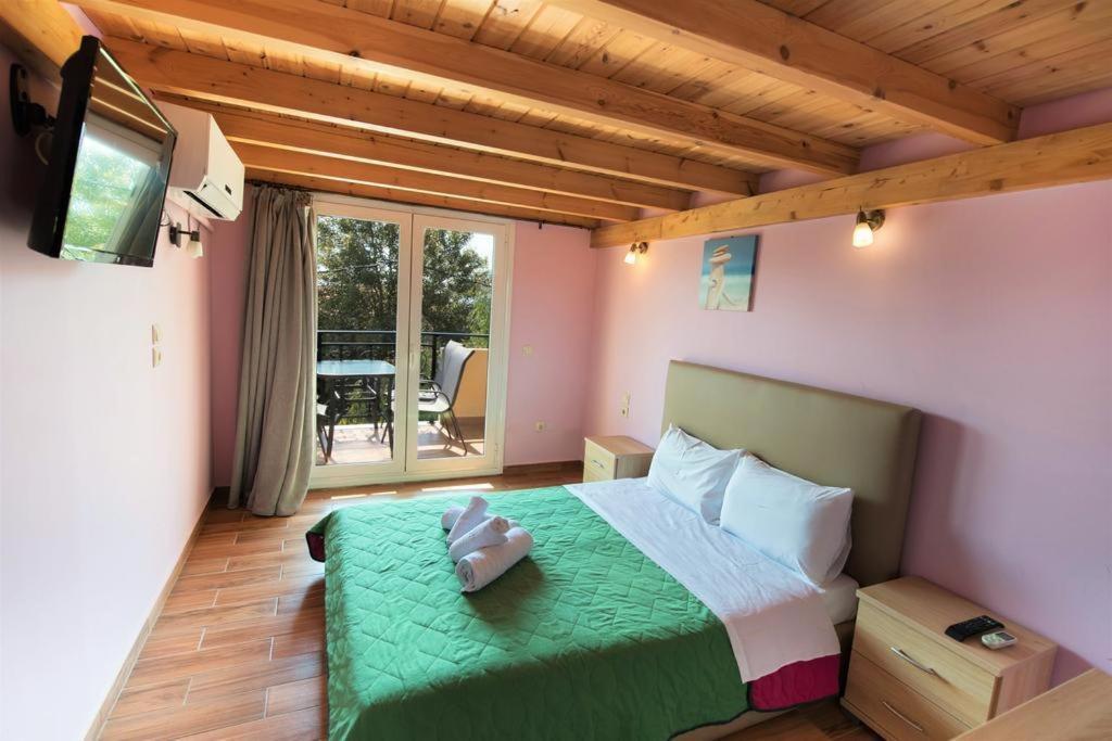 Argo Apartments Vasilikí Buitenkant foto